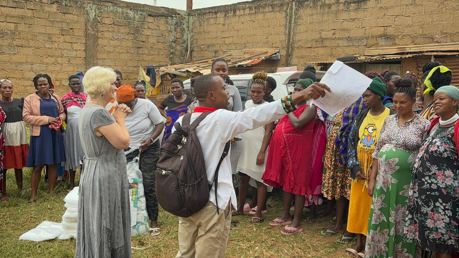 MAMA KITS IN KAMPALA SLUMS AND NEIGHBORING AREAS